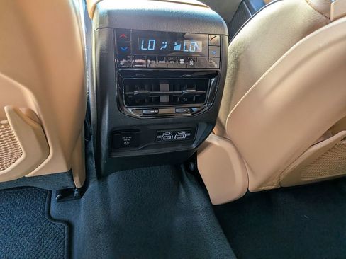 Used 2024 Jeep Grand Cherokee L Summit w/ High Altitude Package image 24