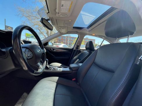 Used 2015 INFINITI Q50 Premium w/ Navigation Package AWD/4WD image 11