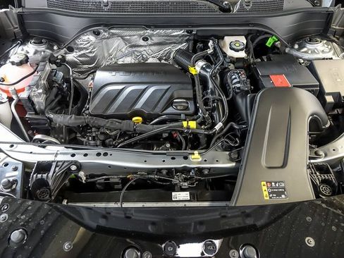 New 2026 Chevrolet Trax ACTIV w/ Sunroof Package image 30