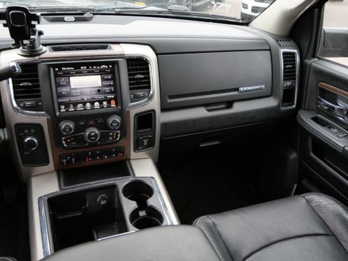 Used 2015 RAM 3500 Laramie w/ Black Appearance Group AWD/4WD image 11