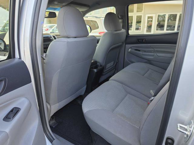 Used 2012 Toyota Tacoma PreRunner w/ SR5 Pkg RWD image 13