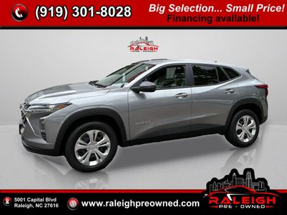 Used 2025 Chevrolet Trax LS w/ Driver Confidence Package
