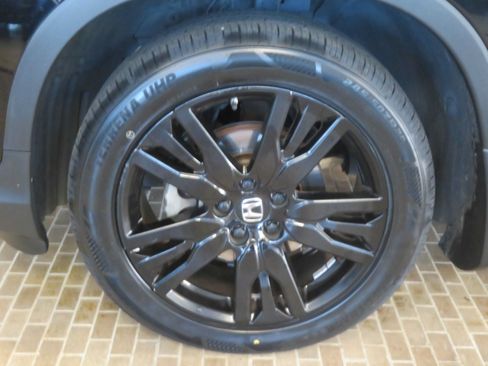 Used 2021 Honda Pilot Black Edition image 7