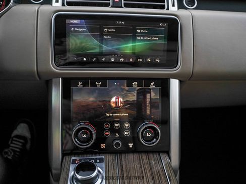Used 2019 Land Rover Range Rover Supercharged AWD/4WD image 22