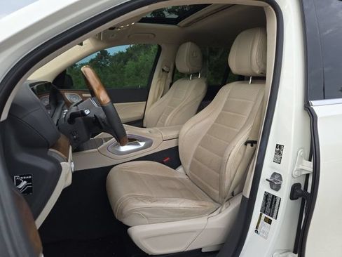 Used 2020 Mercedes-Benz GLS 580 4MATIC image 14
