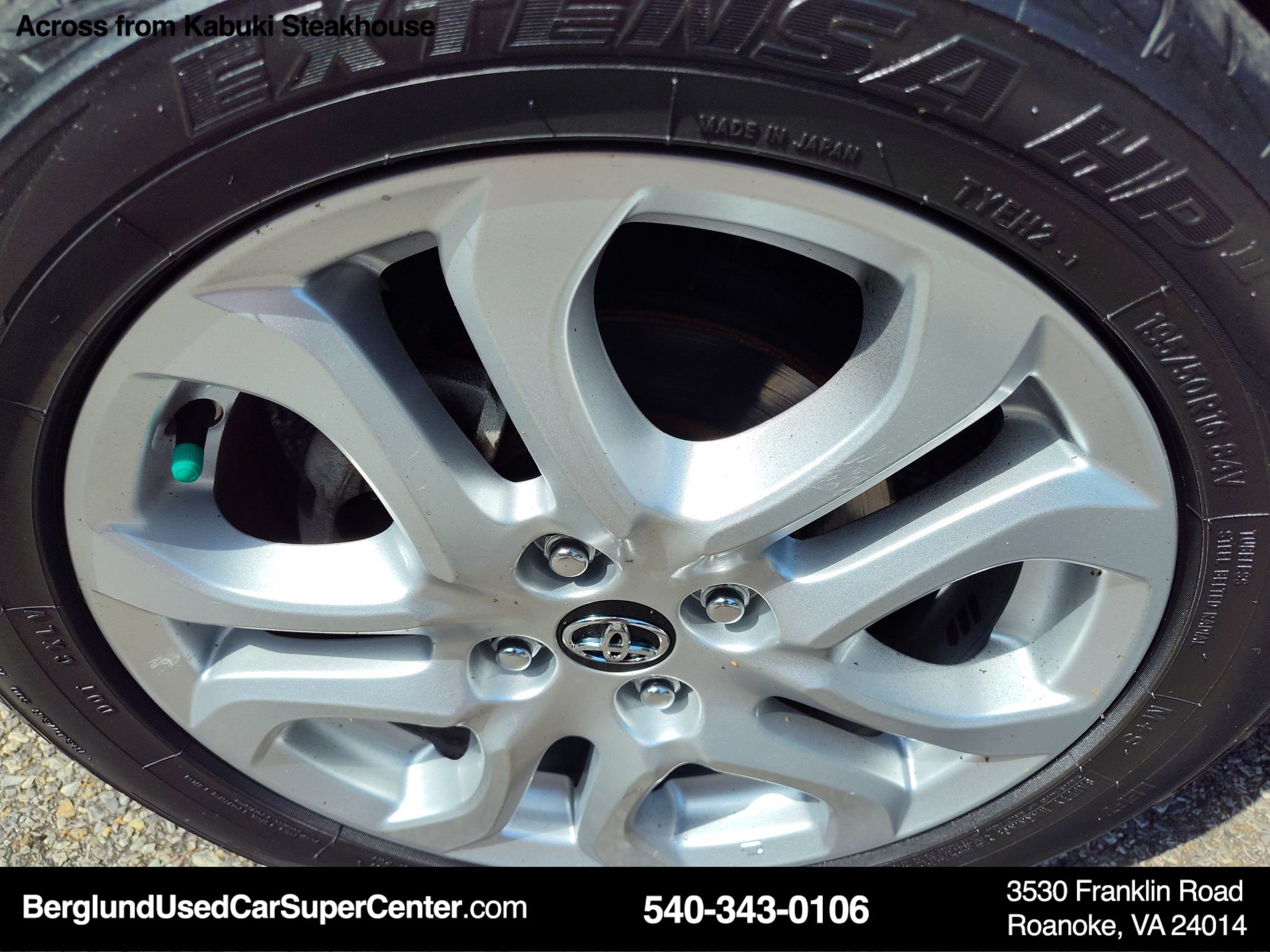 Used 2017 Toyota Yaris iA FWD image 11
