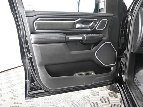 Used 2023 RAM 1500 Laramie AWD/4WD image 19