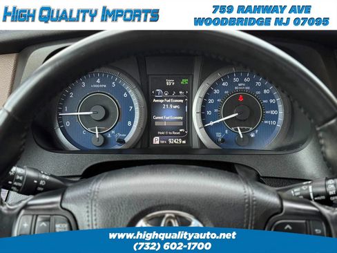 Used 2020 Toyota Sienna Limited Premium AWD/4WD image 29