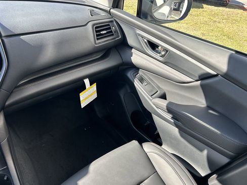 New 2026 Subaru Ascent Limited Bronze image 17