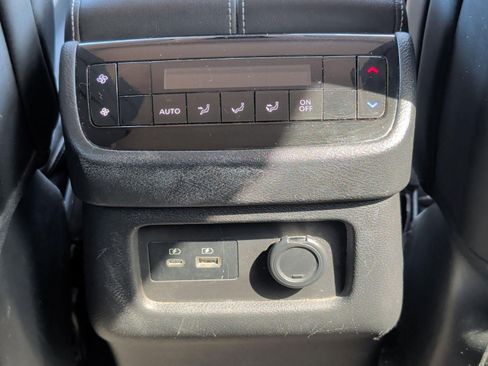 Used 2022 INFINITI QX60 Luxe w/ Performance Audio Package FWD image 26