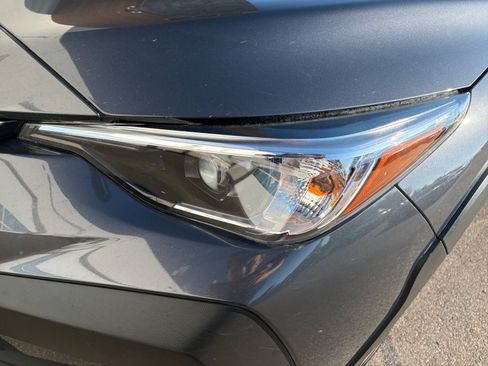 Certified 2024 Subaru Crosstrek 2.0i Premium AWD/4WD image 9