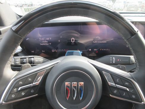 New 2026 Buick Enclave Avenir w/ Super Cruise Package image 18