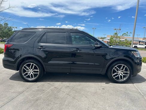 Used 2018 Ford Explorer Sport AWD/4WD image 8