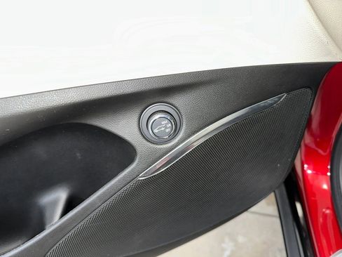 Certified 2023 Buick Enclave Essence w/ Sport Touring Edition image 9