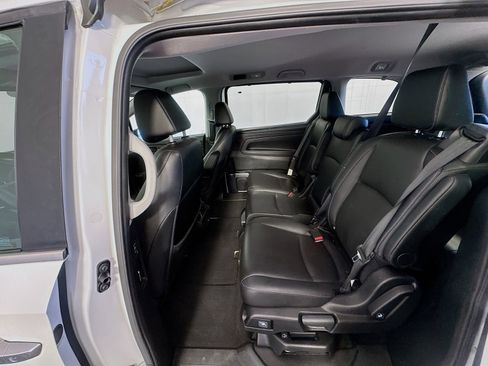 Used 2023 Honda Odyssey EX-L image 24