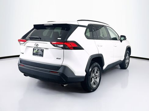 Used 2024 Toyota RAV4 XLE image 9