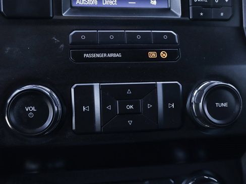 Used 2019 Ford F250 XL w/ Power Equipment Group image 31