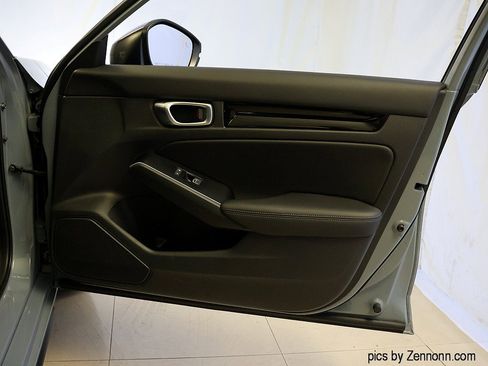 Used 2025 Honda Civic Sport Touring image 31