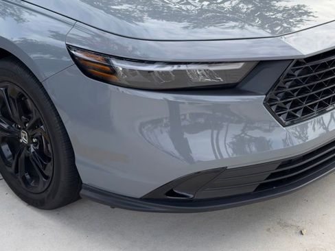 Used 2025 Honda Accord SE image 8