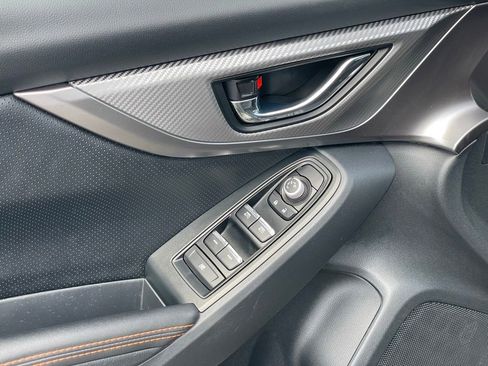 Used 2022 Subaru Crosstrek 2.5i Limited image 14