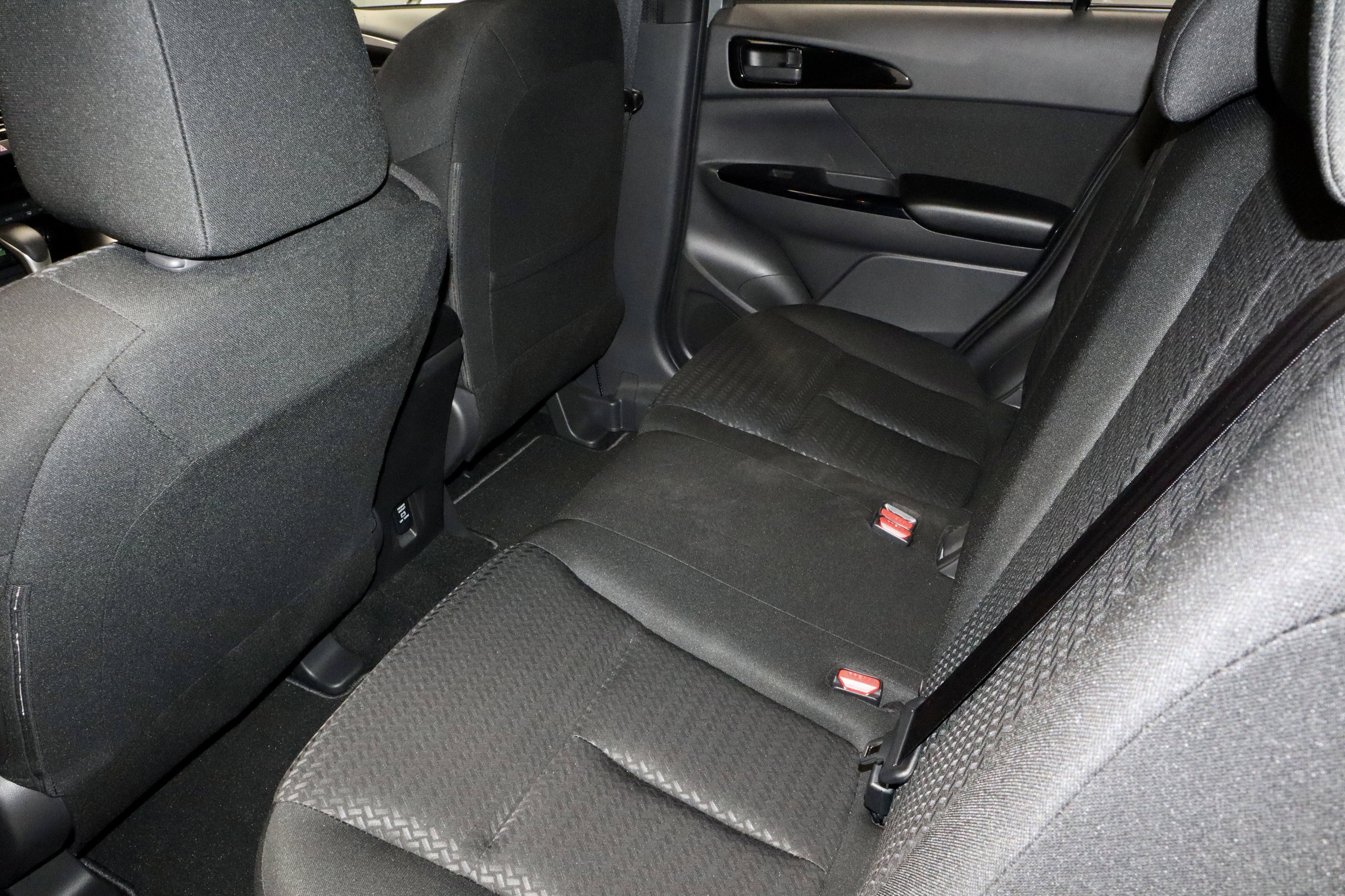 New 2026 Mitsubishi Eclipse Cross LE AWD/4WD image 15