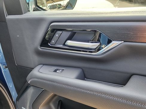 New 2026 GMC Yukon Denali w/ Denali Reserve Package image 45