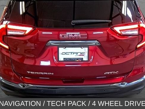 Used 2024 GMC Terrain AT4 w/ Tech Package AWD/4WD image 12
