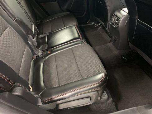 Used 2024 Ford Escape ST-Line image 16