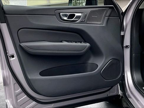 Used 2026 Volvo XC60 B5 Ultra w/ Climate Package image 26