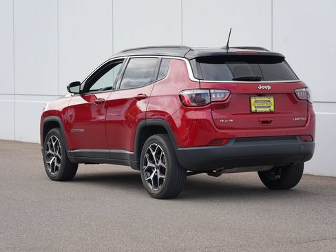 Used 2025 Jeep Compass Limited AWD/4WD image 5