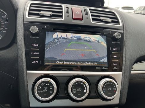 Used 2016 Subaru Crosstrek 2.0i Limited image 40