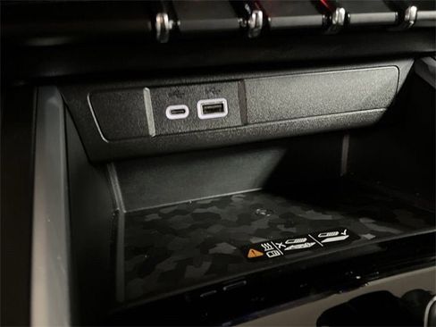 Certified 2024 Chevrolet Colorado LT w/ LT Convenience Package II image 34