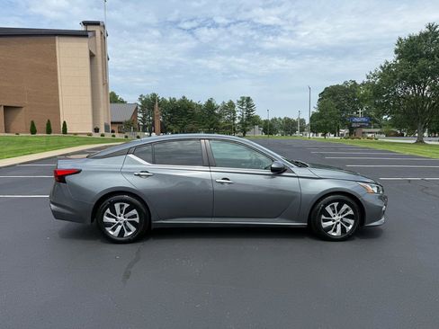 Used 2020 Nissan Altima 2.5 S w/ Driver Assist Package FWD image 4