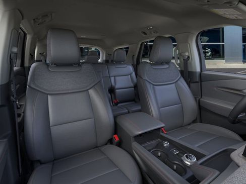 New 2026 Ford Explorer Active image 10