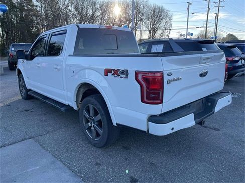 Used 2015 Ford F150 Lariat image 4
