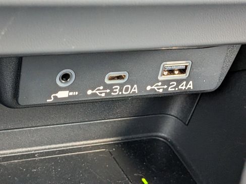 Certified 2025 Subaru Crosstrek 2.5i Limited w/ Popular Package #3A image 22