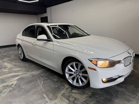 Used 2014 BMW 320i xDrive Sedan AWD/4WD image 6