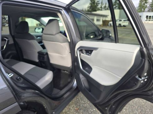 Certified 2025 Toyota RAV4 XLE image 15