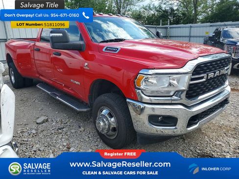 Used 2024 RAM 3500 Big Horn AWD/4WD image 5