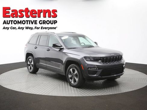 Used 2024 Jeep Grand Cherokee Limited 4xe AWD/4WD image 86