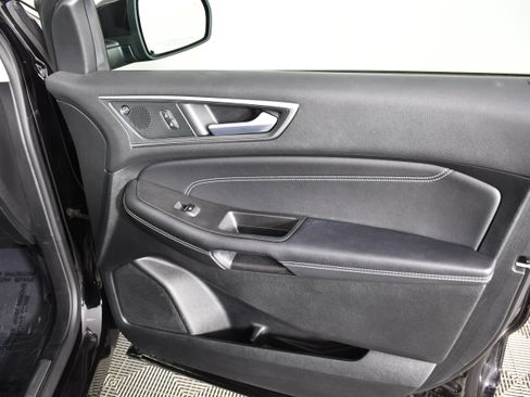 Used 2024 Ford Edge Titanium AWD/4WD image 39