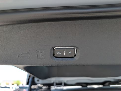 New 2026 Ford Expedition Platinum w/ Stealth Appearance Package AWD/4WD image 11