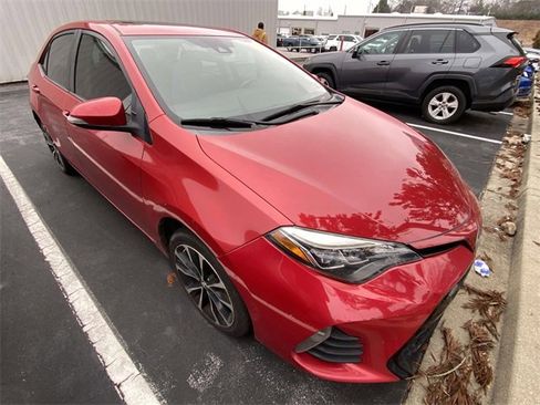 Used 2019 Toyota Corolla SE image 1