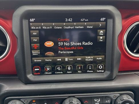 Used 2020 Jeep Gladiator Rubicon image 20