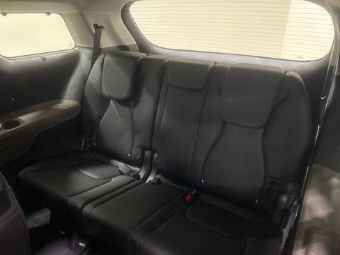 New 2026 Kia Carnival EX image 27