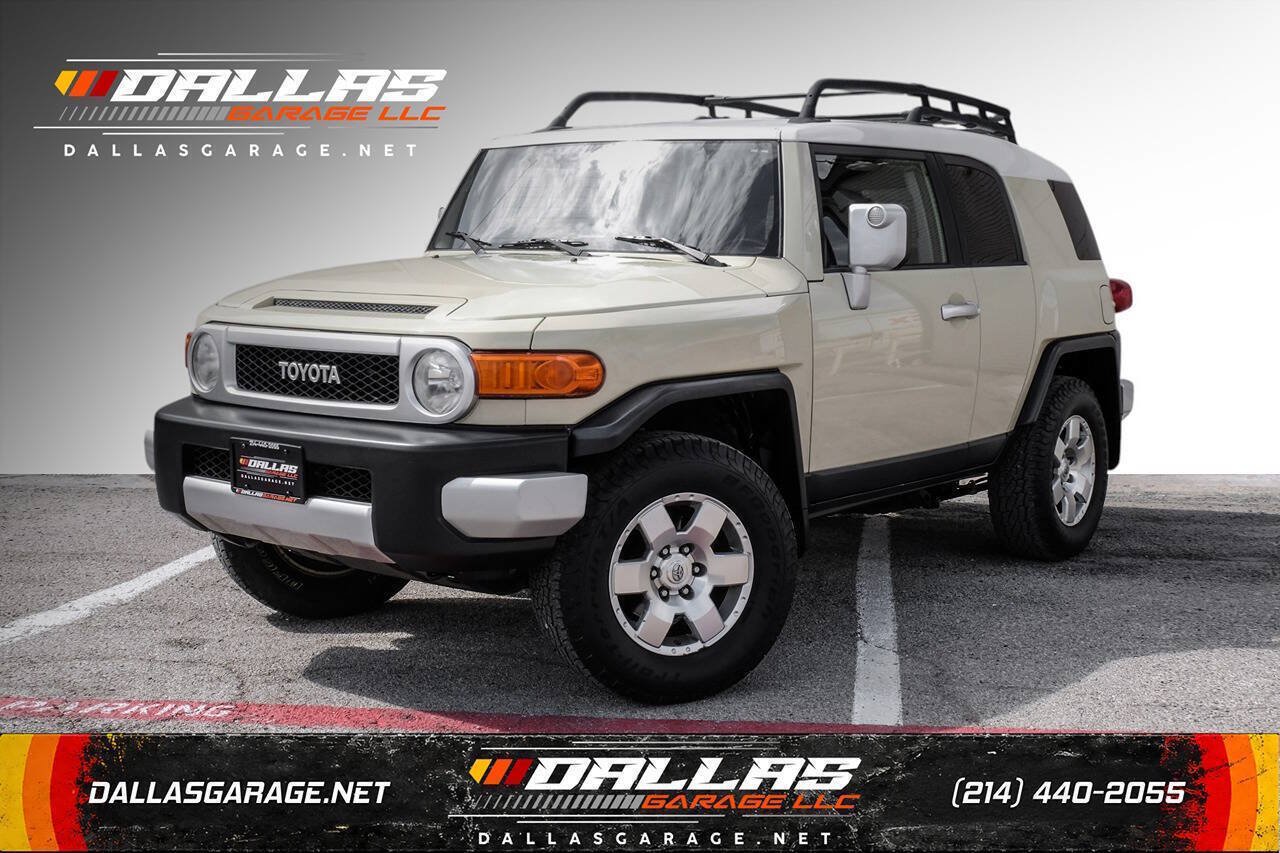 Used 2008 Toyota FJ Cruiser 2WD w/ Upgrade Pkg 2 image 1