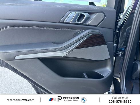 New 2026 BMW X5 xDrive50e w/ Premium Package AWD/4WD image 18