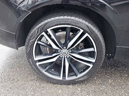 Used 2020 Volvo XC60 T6 R-Design w/ Protection Package Premier image 9