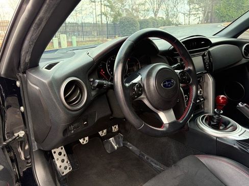 Used 2017 Subaru BRZ Limited w/ Performance Package image 19