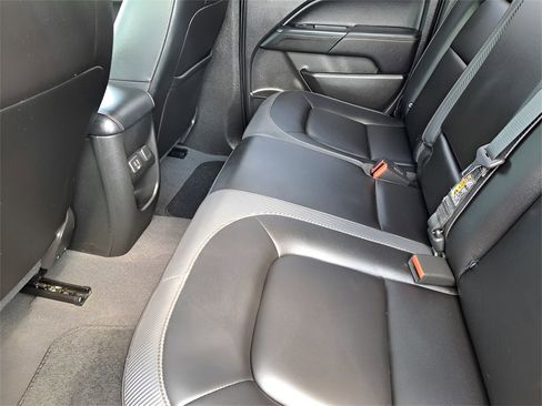 Used 2022 GMC Canyon AT4 w/ Trailering Package image 25